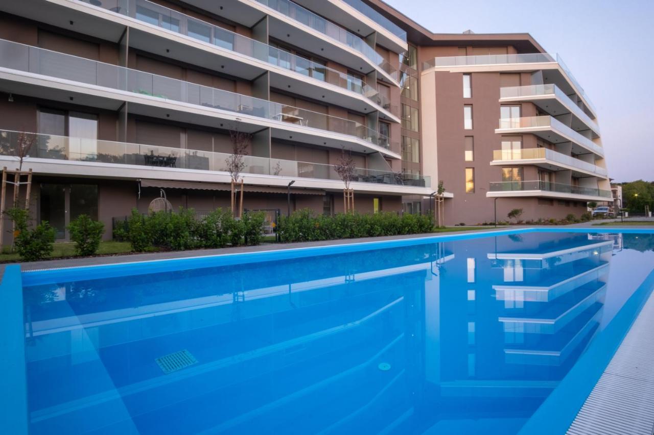 MF Coral Beach Apartment Siófok Exterior foto